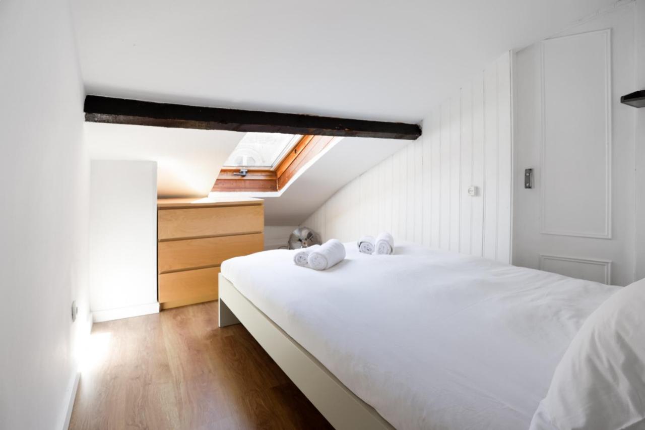 Cozy 3 Bedroom Apt In Lively Bairro Alto Lisboa Exterior foto